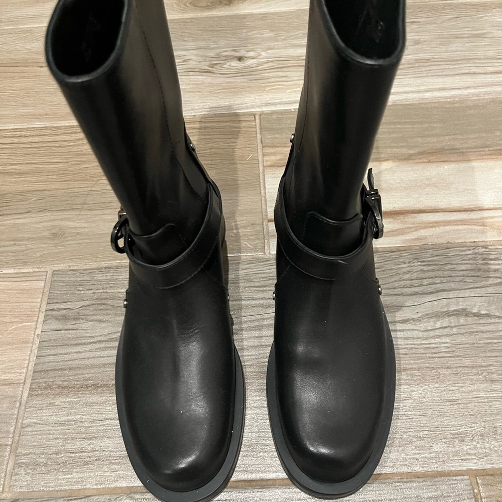 Stuart Weitzman Black Leather Boots